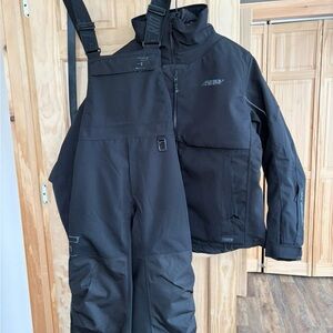 Men's Black Ski & Snowboard Jacket and Bib Set